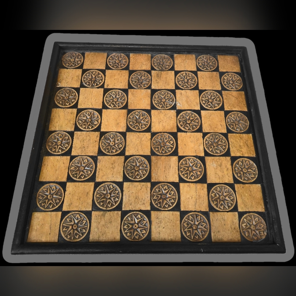 Vintage Vietnamese Hand-Carved Bone Inlay Chess / Checker Board – 13x13in - Picture 2 of 8